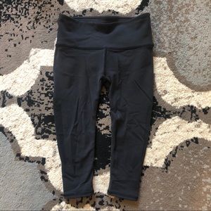 Lululemon Reveal Capri Legging Black S ( 2 / 4 )